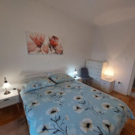 Apartmani Paradiso Krk Town Buitenkant foto