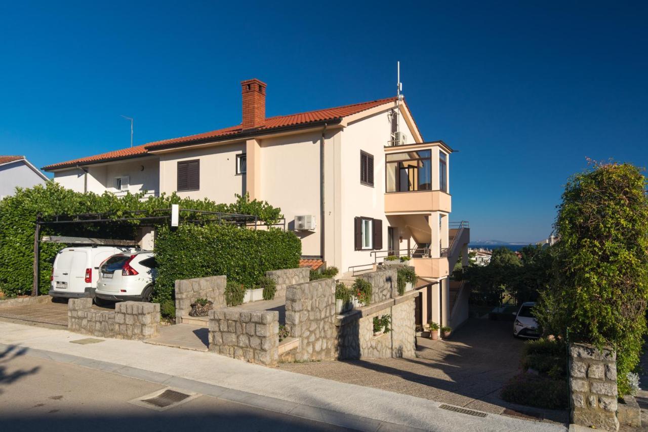 Apartmani Paradiso Krk Town Buitenkant foto