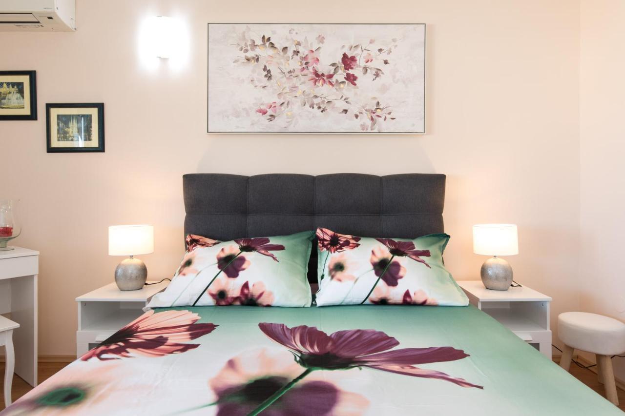 Apartmani Paradiso Krk Town Buitenkant foto