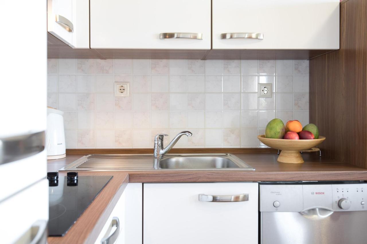 Apartmani Paradiso Krk Town Buitenkant foto